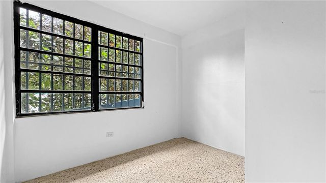 . PR-829 KM 1.1, BUENA VISTA WARD, Bayamon, PR 00956