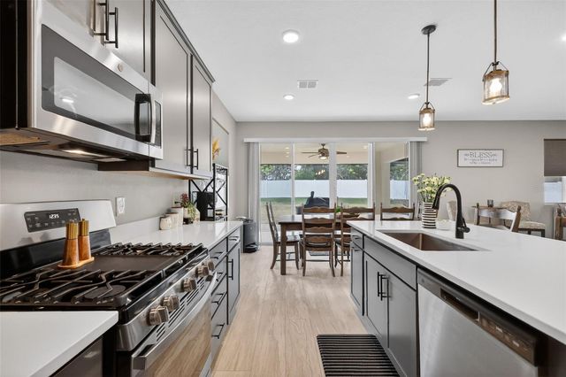 6024 NIGHTJAR COURT, Okahumpka, FL 34762