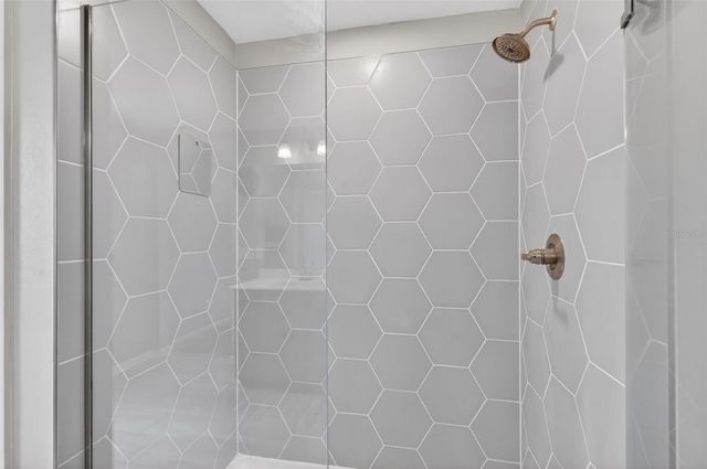 6024 NIGHTJAR COURT, Okahumpka, FL 34762