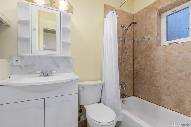 4805 W 33rd Avenue, Denver, CO 80212