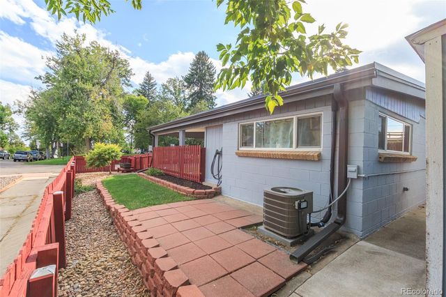 4805 W 33rd Avenue, Denver, CO 80212