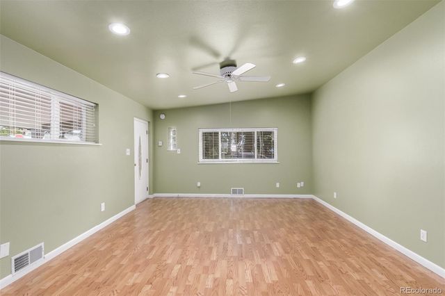 4805 W 33rd Avenue, Denver, CO 80212