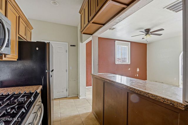 209 N SEVILLE Drive, El Paso, TX 79905