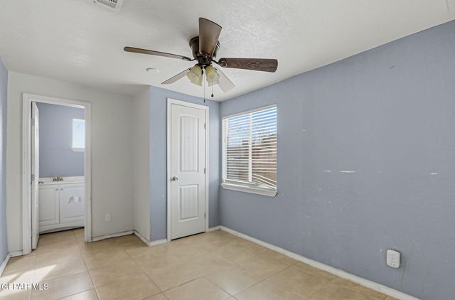 209 N SEVILLE Drive, El Paso, TX 79905