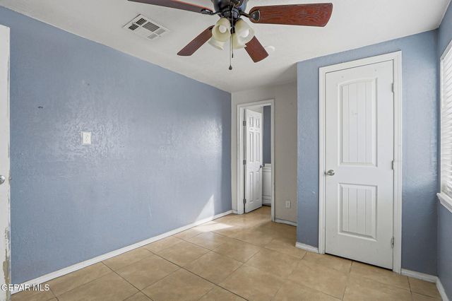 209 N SEVILLE Drive, El Paso, TX 79905