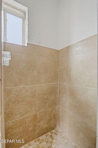 209 N SEVILLE Drive, El Paso, TX 79905