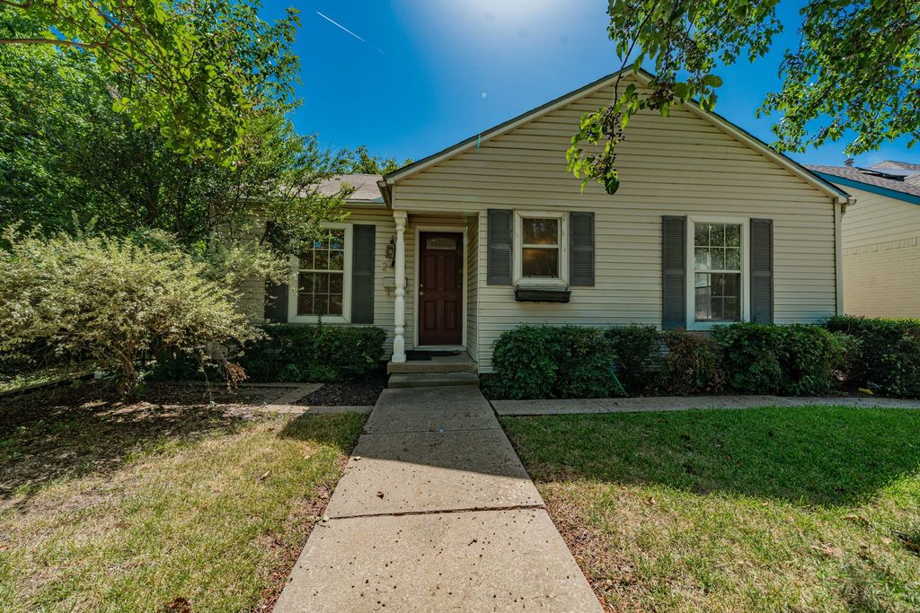 2413 Ryan Avenue, Fort Worth, TX 76110