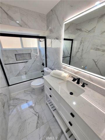 17148 Escalon, Encino, CA 91436