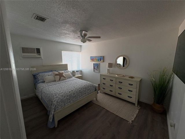191 NW 17th Ave 3, Miami, FL 33125