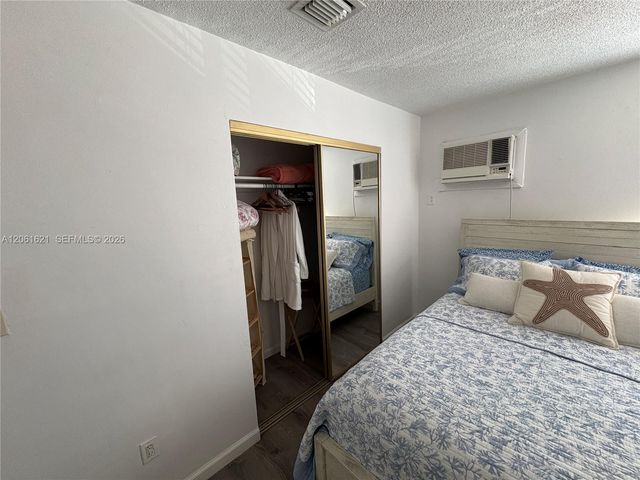 191 NW 17th Ave 3, Miami, FL 33125