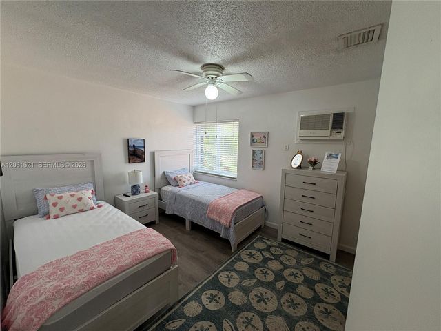 191 NW 17th Ave 3, Miami, FL 33125