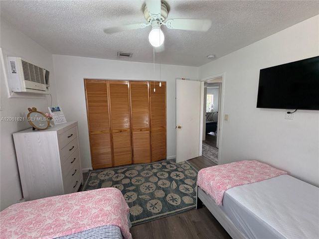 191 NW 17th Ave 3, Miami, FL 33125