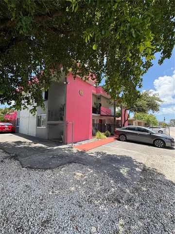 191 NW 17th Ave 3, Miami, FL 33125
