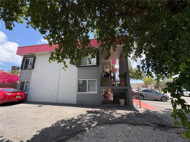 191 NW 17th Ave 3, Miami, FL 33125