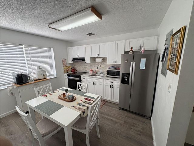 191 NW 17th Ave 3, Miami, FL 33125