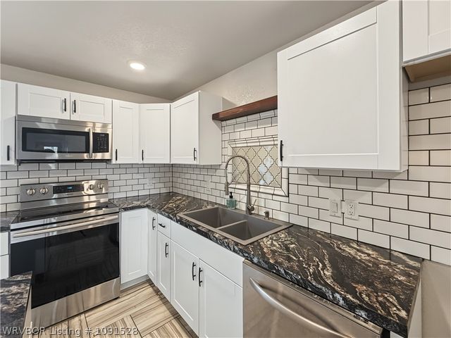 28 Lighthouse Drive, Alma, AR 72921