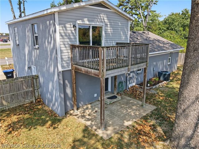 28 Lighthouse Drive, Alma, AR 72921
