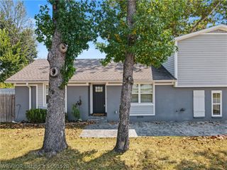 28 Lighthouse Drive, Alma, AR 72921