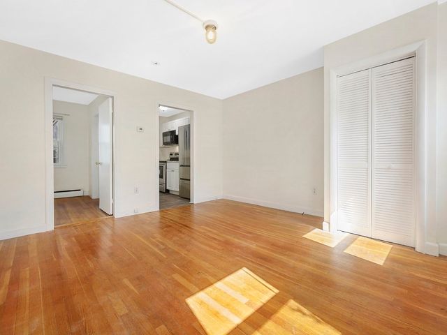 67 - 69 Ellery St 4, Cambridge, MA 02138