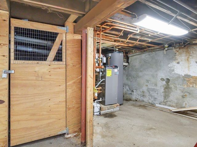 67 - 69 Ellery St 4, Cambridge, MA 02138