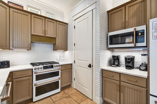 2467 Bungalo Lane, Miramar Beach, FL 32550
