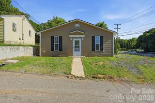 411 W Sullivan Street, Gastonia, NC 28052