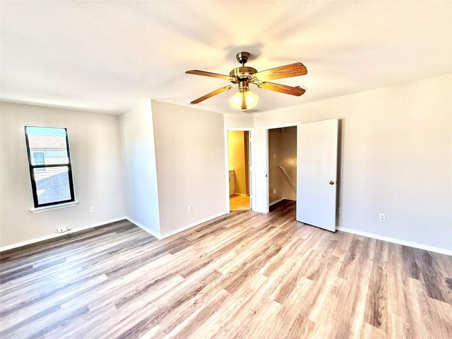 6721 Walkup LN, Austin, TX 78747