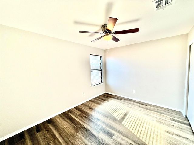 6721 Walkup LN, Austin, TX 78747