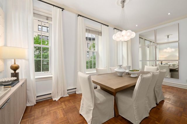 315 E 52ND Street PARLOR, New York City, NY 10022
