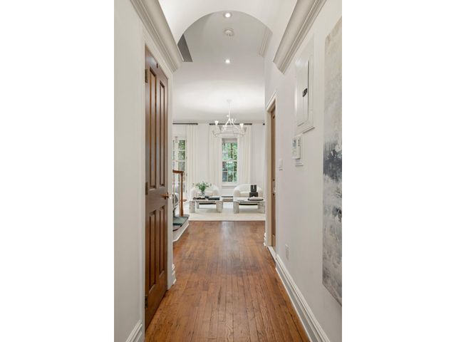 315 E 52ND Street PARLOR, New York City, NY 10022