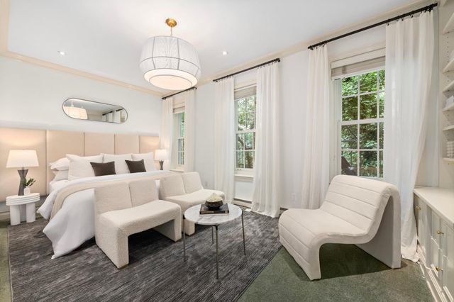 315 E 52ND Street PARLOR, New York City, NY 10022