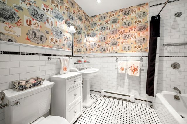 315 E 52ND Street PARLOR, New York City, NY 10022