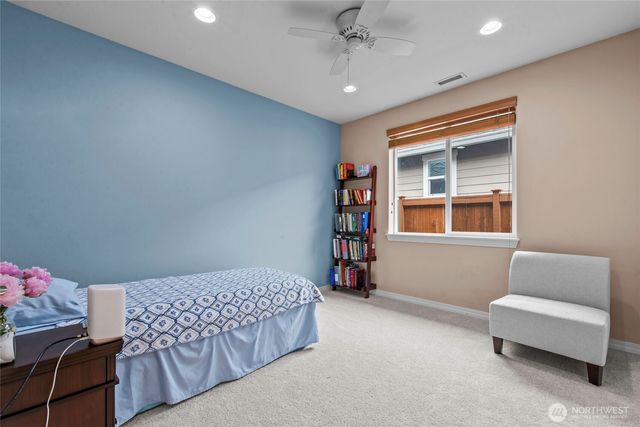 4900 Cypress Drive NE, Lacey, WA 98516