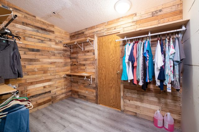 1905 Fletcher Rd, Estill Springs, TN 37330