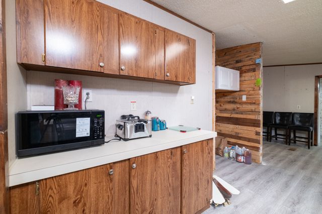 1905 Fletcher Rd, Estill Springs, TN 37330