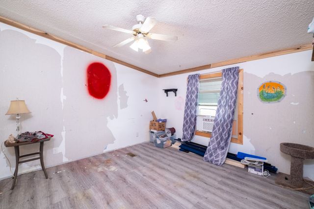 1905 Fletcher Rd, Estill Springs, TN 37330