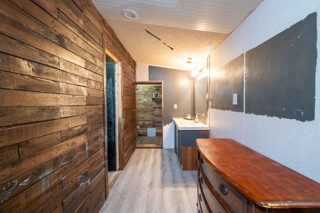 1905 Fletcher Rd, Estill Springs, TN 37330