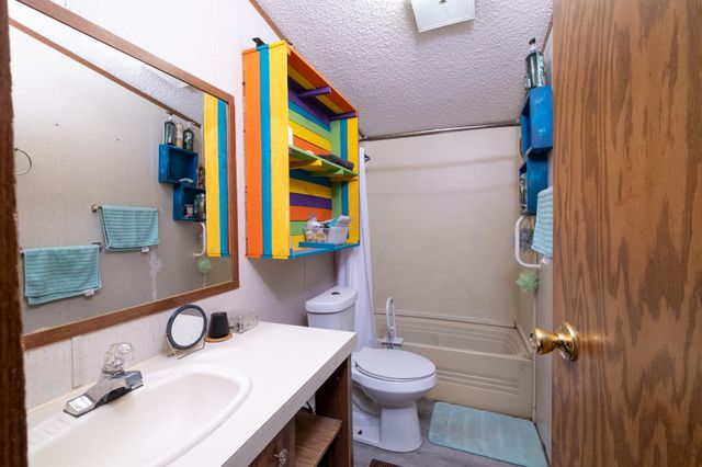 1905 Fletcher Rd, Estill Springs, TN 37330