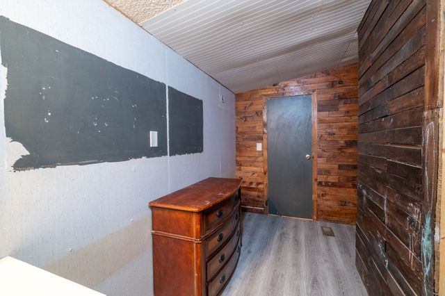 1905 Fletcher Rd, Estill Springs, TN 37330