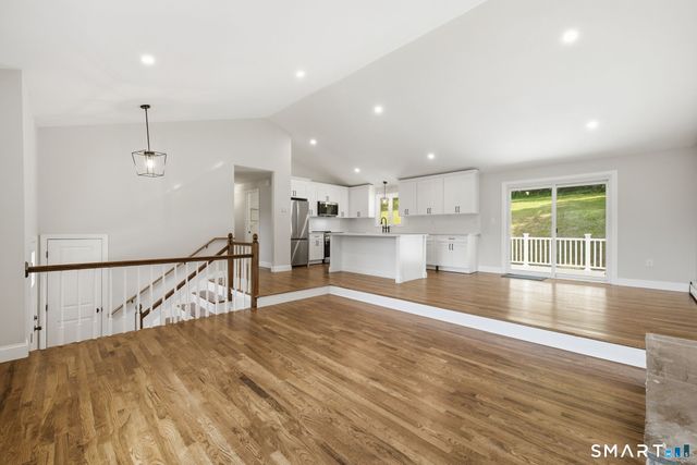 214 Woodfield Crossing, Rocky Hill, CT 06067