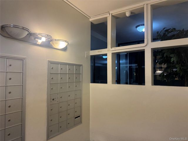 64-34 102 Street 7F, Rego Park, NY 11374