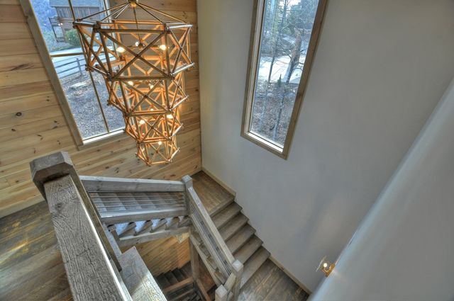 472 Overlook Drive, Blue Ridge, GA 30513