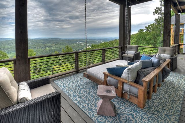 472 Overlook Drive, Blue Ridge, GA 30513