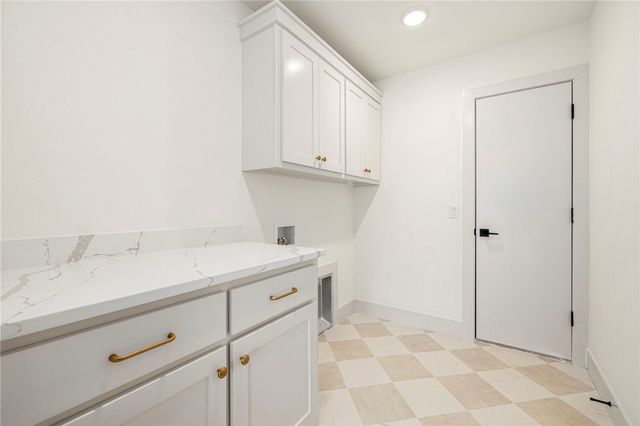 153 Kinross Drive, Bella Vista, AR 72715