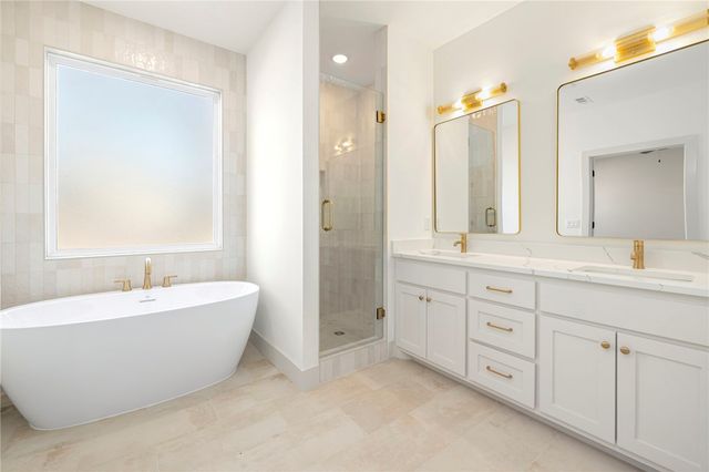 153 Kinross Drive, Bella Vista, AR 72715