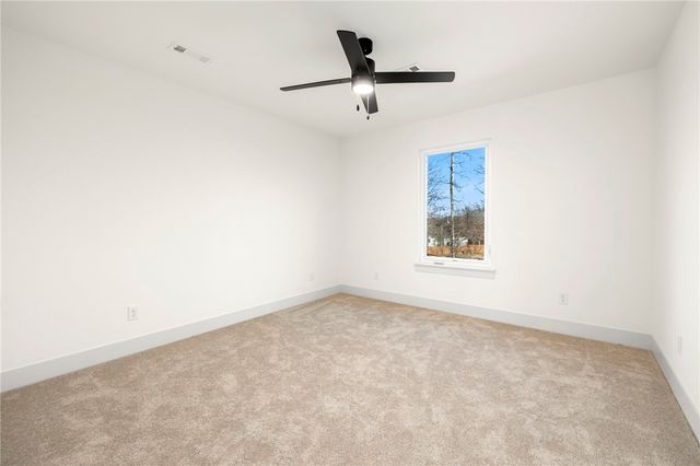 153 Kinross Drive, Bella Vista, AR 72715