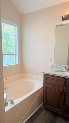 1475 Brookdale Drive, Sugar Hill, GA 30518