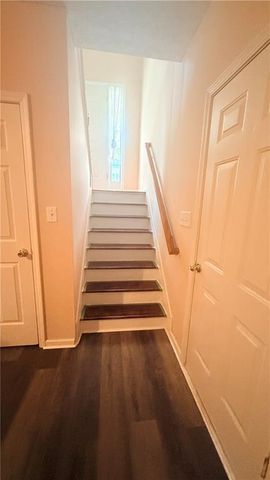 1475 Brookdale Drive, Sugar Hill, GA 30518