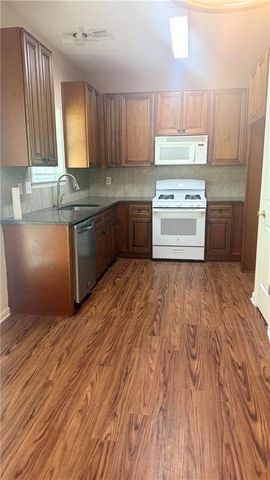 1475 Brookdale Drive, Sugar Hill, GA 30518