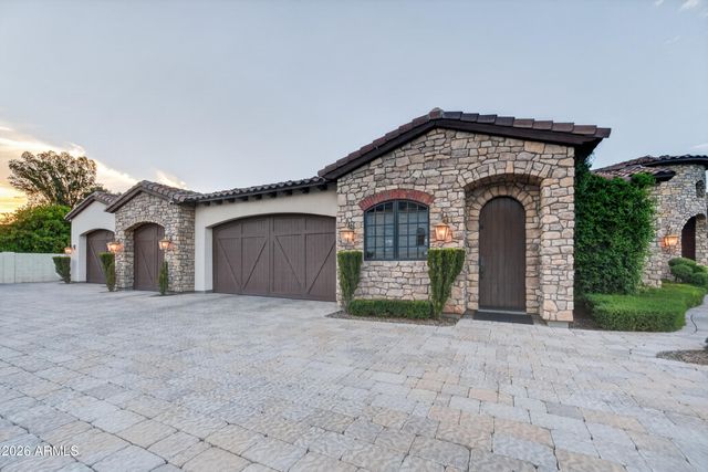 2476 E LINDA Court, Gilbert, AZ 85234